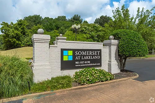 Somerset at Lakeland Photo 1