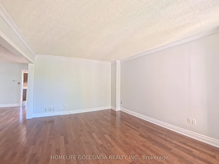 105 Widgeon St — Photo 3