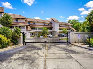 1307 River Hills Cir E APT 6, Jacksonville, FL 32211