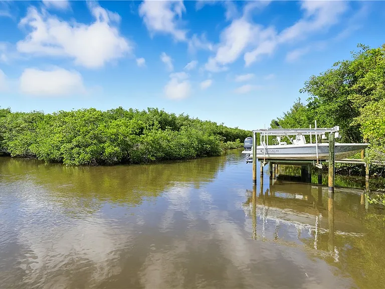 3929 Shoreside Dr — Photo 34