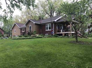 1520 Hoham Dr, Plymouth, IN 46563