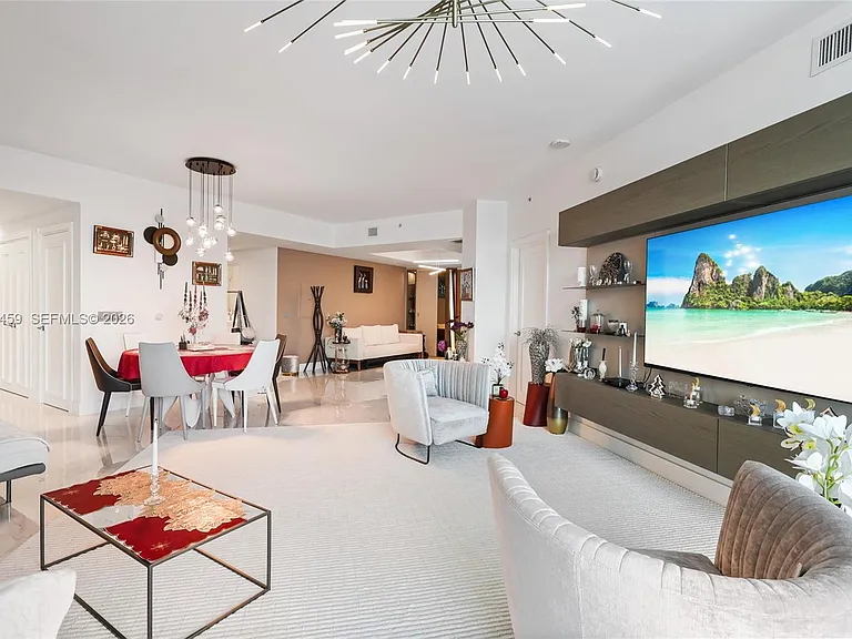 17301 Biscayne Blvd #1008 — Photo 7