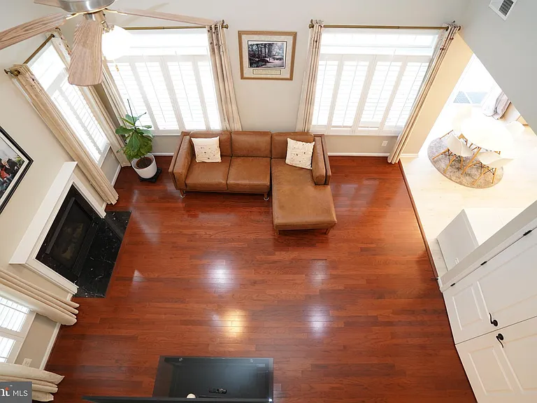 20779 Crescent Pointe Pl — Photo 25