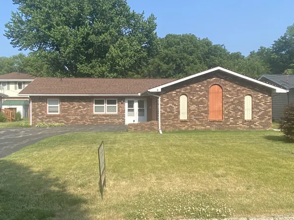 803 Avenue D, Rock Falls, IL 61071
