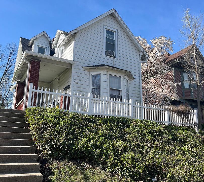 1st image of 1325 Columbia St #12-00
