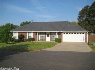 1801 Valley View Dr, Mena, AR 71953