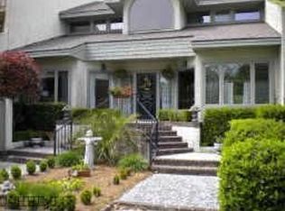 39 Oyster Landing Ln, Hilton Head Island, SC 29928