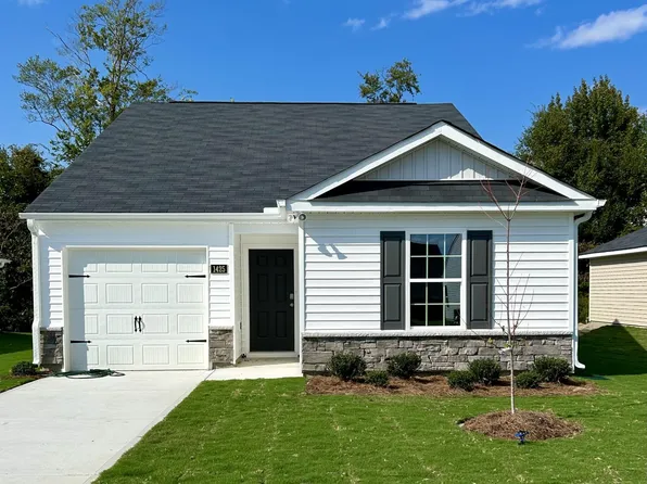 1425 N Wilshire Court, Kinston, NC 28504