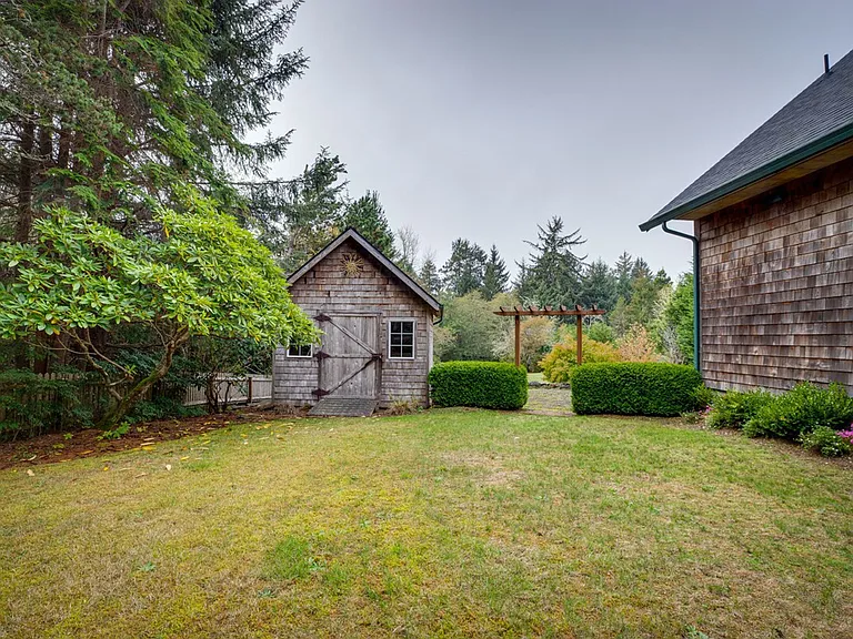33431 Douglas Dr #ID1385981P — Photo 29