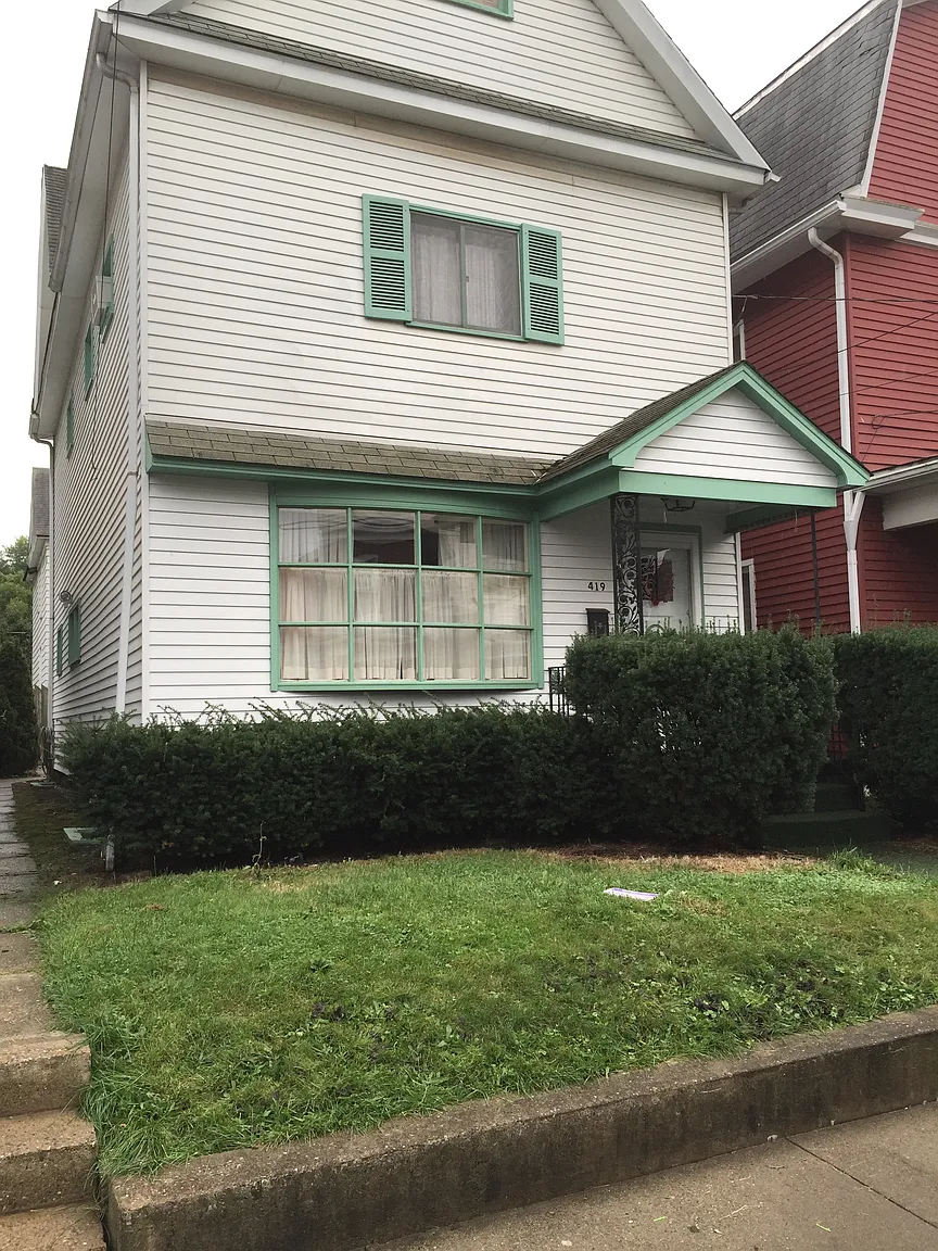 419 Virginia Ave photo 1