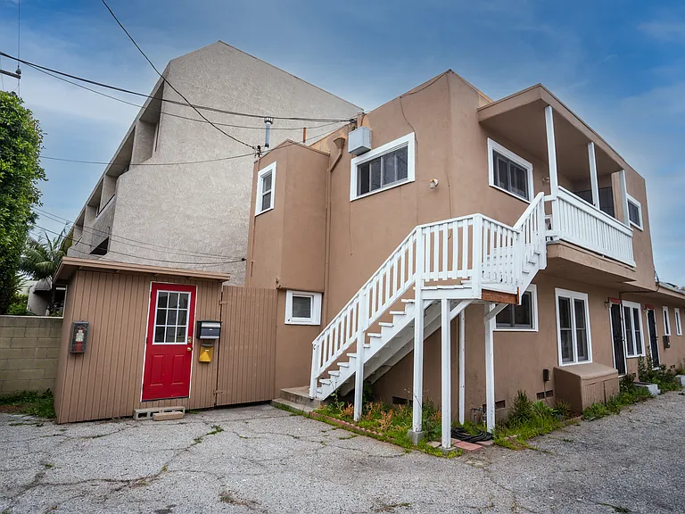 4155 Elm Ave — Photo 14