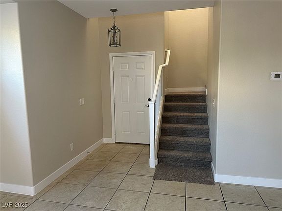 3rd image of 10838 Avenzano St