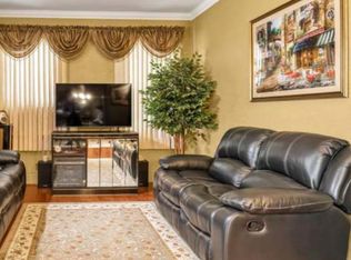 (Undisclosed Address), Ridgewood, NY 11385