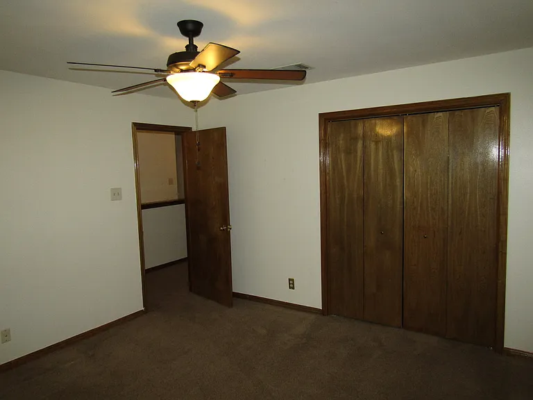6106 John Chisum Ln — Photo 8