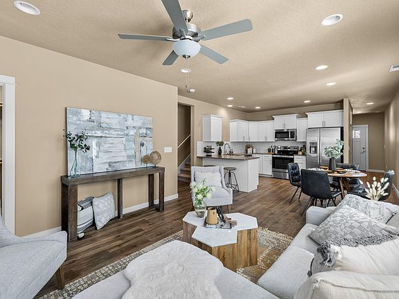 7th image of this home