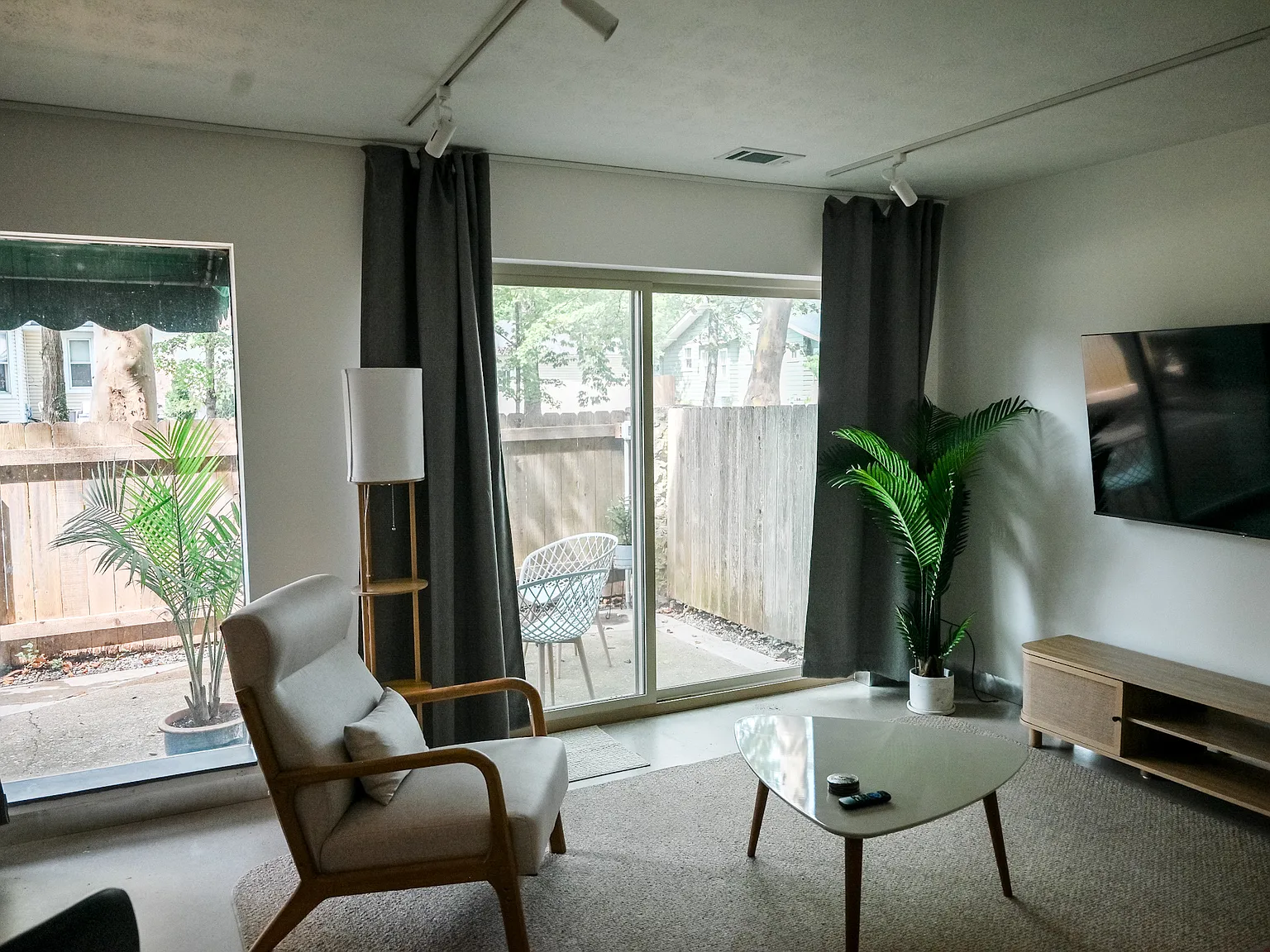 1 bed, 616 sqft, $2,100 — Photo 4