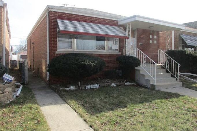 2nd image of 14219 S Emerald Ave