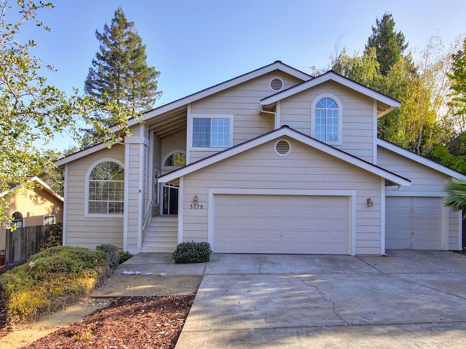 1st image of 3179 Woodleigh Ln