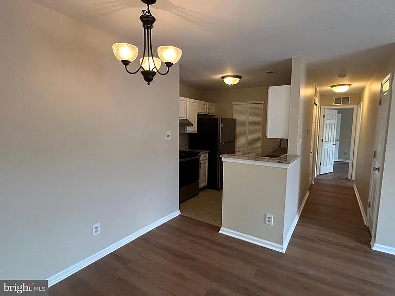 504 Britton Pl — Photo 7