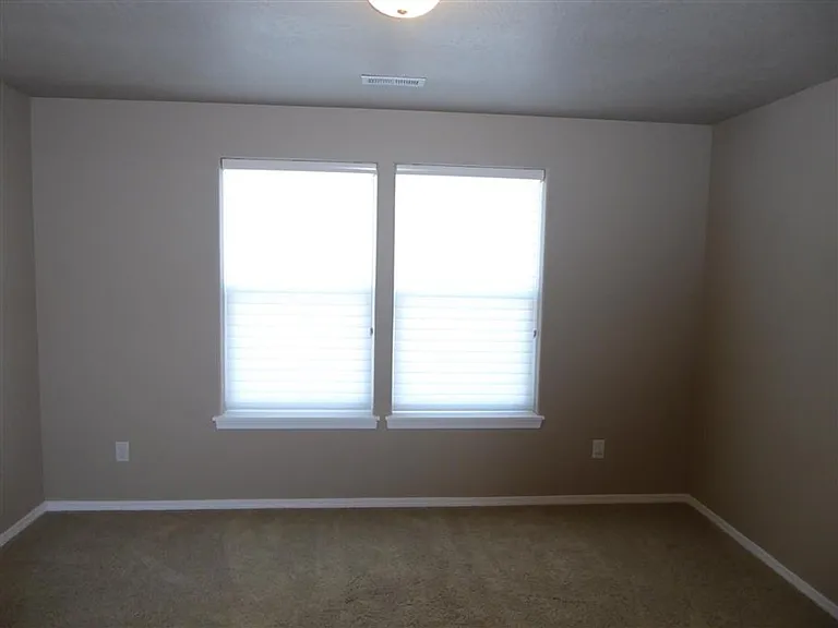 2845 NE Aldrich Ave — Photo 18