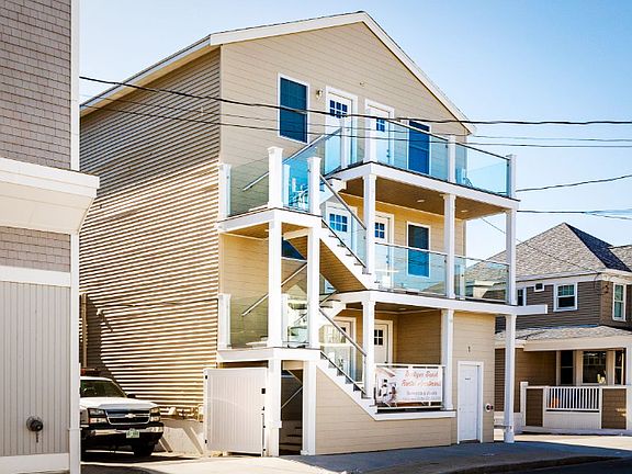 3rd image of 1 L St #2L
