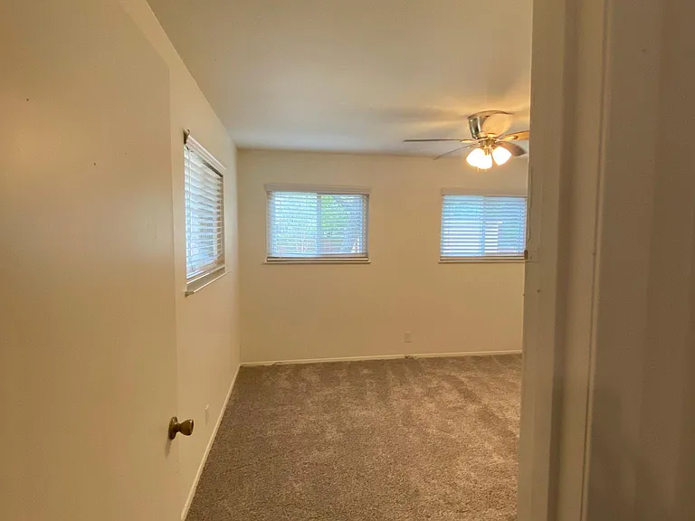7211 Southwind Dr — Photo 18