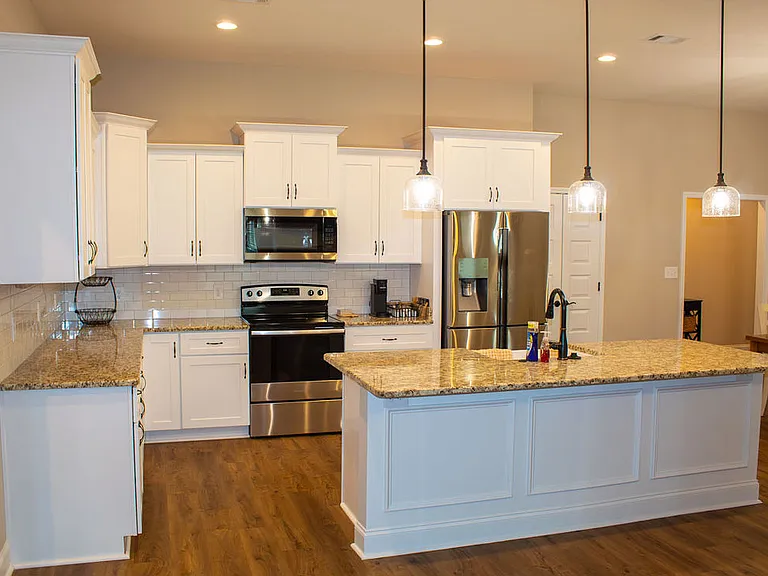 504 Nandina Ct — Photo 20