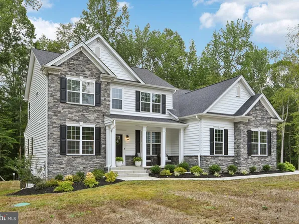 12130 Calverts Run Ct, La Plata, MD 20646
