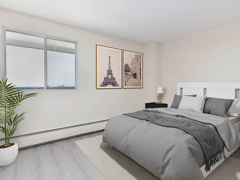 216 Crown Rd NW — Photo 10