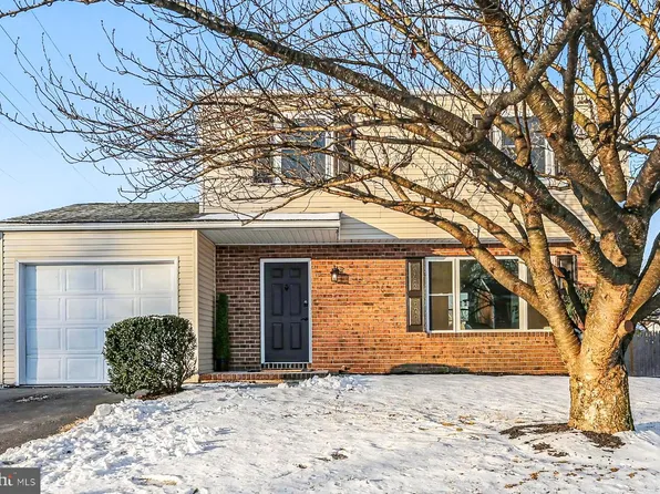 640 Harvest Dr, Harrisburg, PA 17111