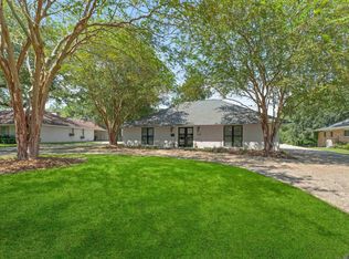 5755 Hyacinth Ave, Baton Rouge, LA 70808