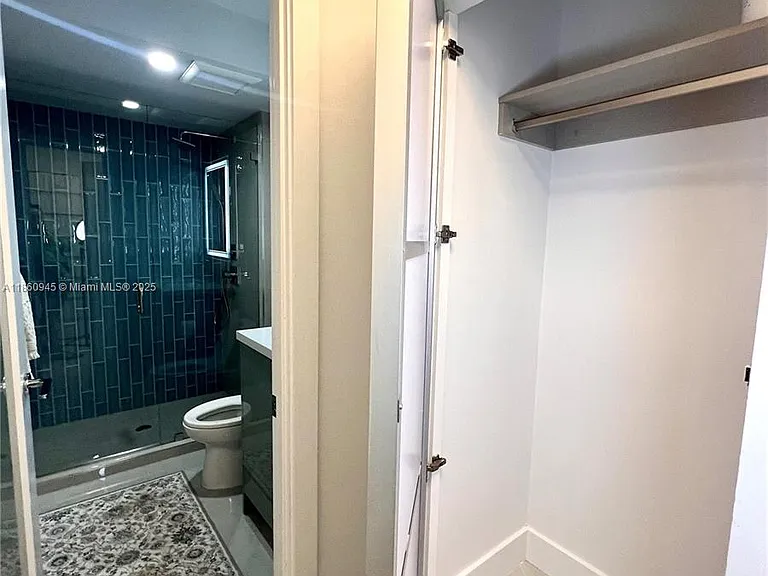 100 Bayview Dr #1524 — Photo 21