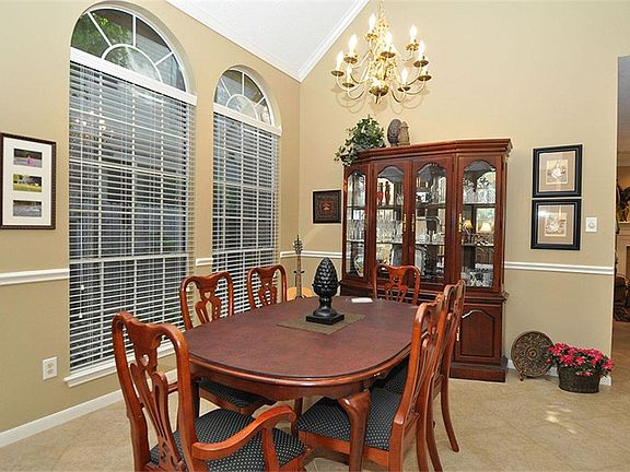 5th image of 3430 Kings Mountain Dr