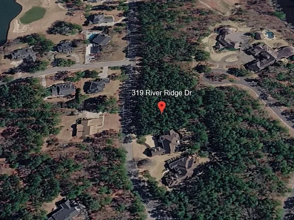 319 River Ridge Dr #Rr-6, Wallace, NC 28466