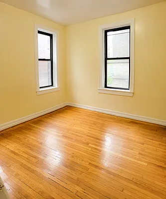 Rented by New York Residence | media 18