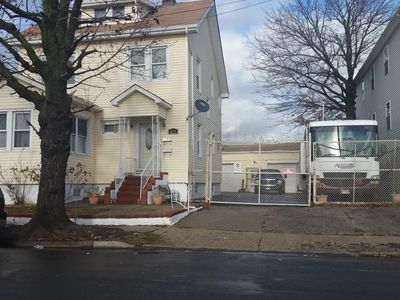 823-25 Bond St, Elizabeth, NJ, 07201