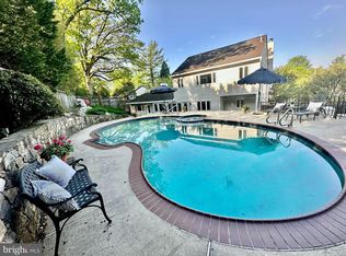 6951 33rd St NW, Washington, DC