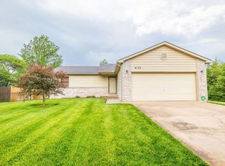 6135 W 38th St S, Wichita, KS 67215