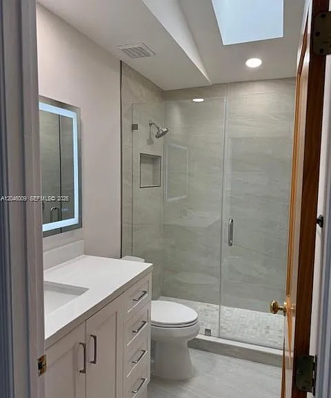 101 NE 8th Ave #1 — Photo 13