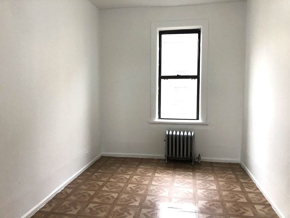 2nd image of 504 W 180th St #54
