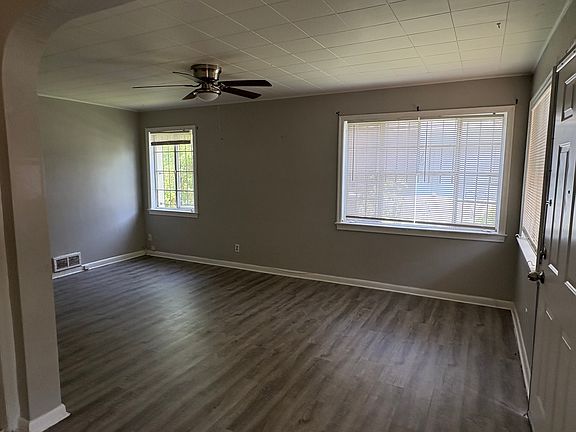 2nd image of 8028 Olive St
