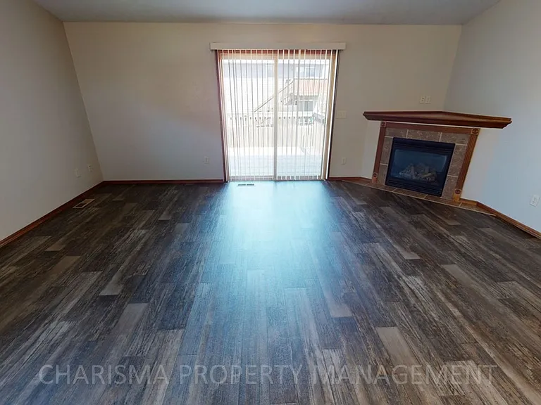 6606 E 45th St — Photo 12