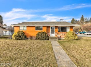 1521 E Maple Ave, Coeur D Alene, ID 83814