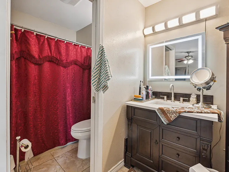 6738 Spring Manor St — Photo 22