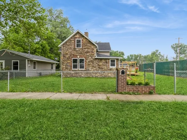 836 E Jackson Ave, Des Moines, IA 50315