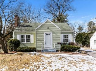 70 Thomas Dr, Manchester, CT 06040