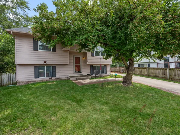 1929 E Lacona Ave, Des Moines, IA 50320