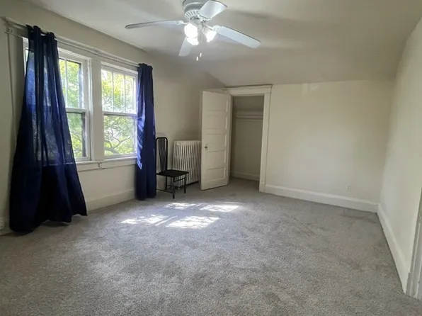 51 E Clinton Ave Floor 2, Bergenfield, NJ 07621