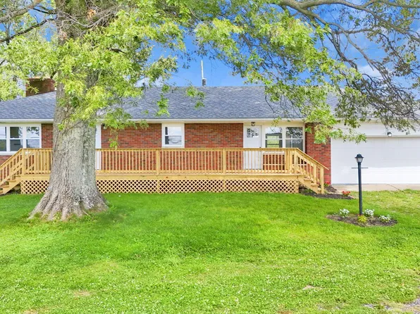 2460 Basil Western Rd NW, Baltimore, OH 43105