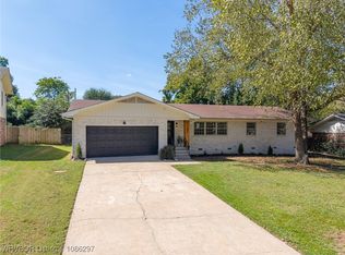 1004 S 67th Ln, Fort Smith, AR 72903